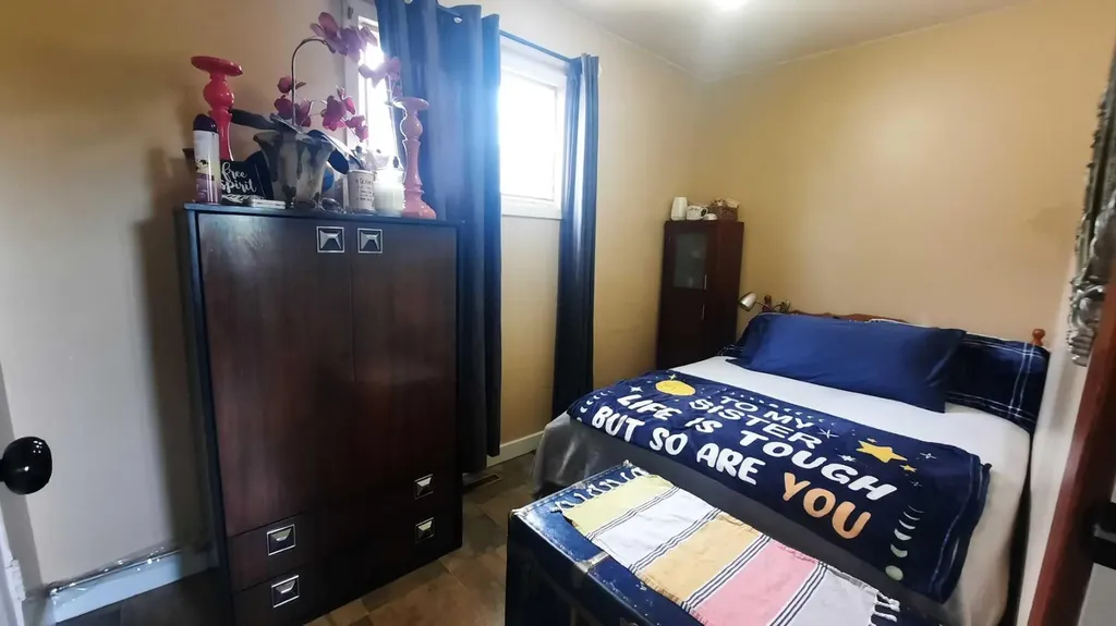 261 1 Avenue Drumheller AB T0J1B0