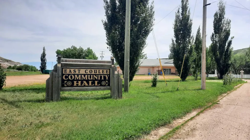 261 1 Avenue Drumheller AB T0J1B0