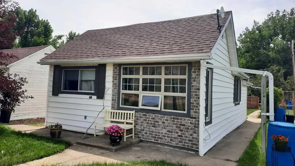 261 1 Avenue Drumheller AB T0J1B0