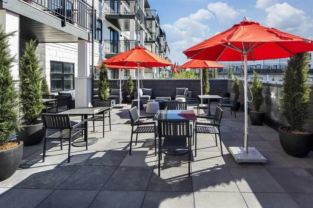 255 Les Jardins Park SE Calgary AB T2C 5W9