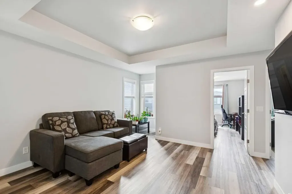 101 Howse Terrace NE Calgary AB T3P 1K5