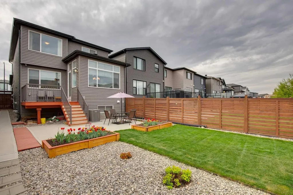 101 Howse Terrace NE Calgary AB T3P 1K5