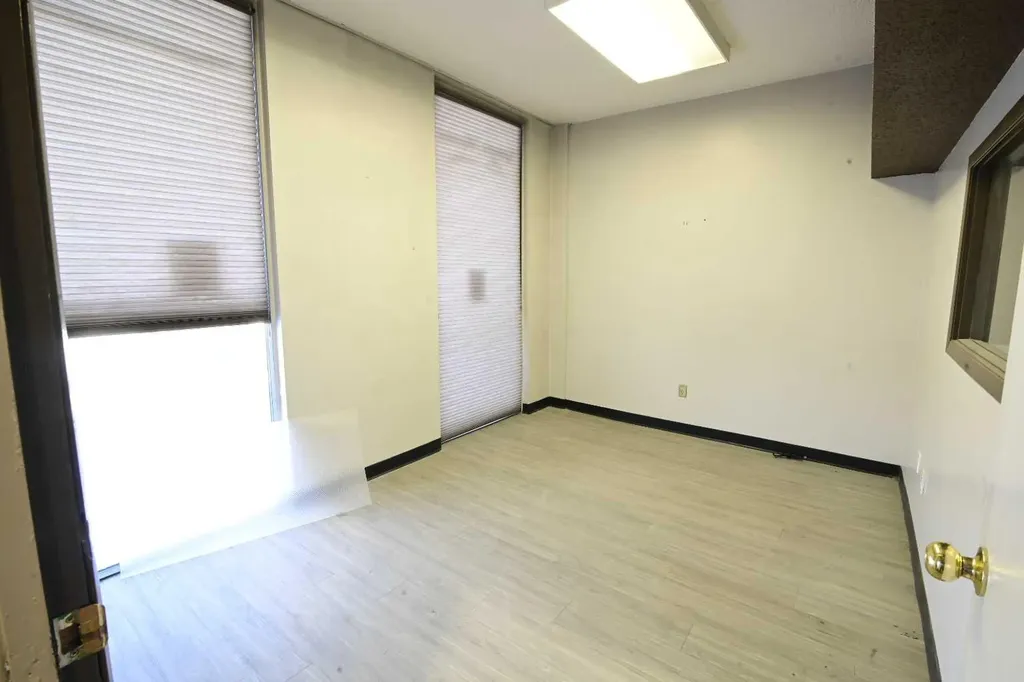 7419 50 Avenue Red Deer AB T4P 1M5