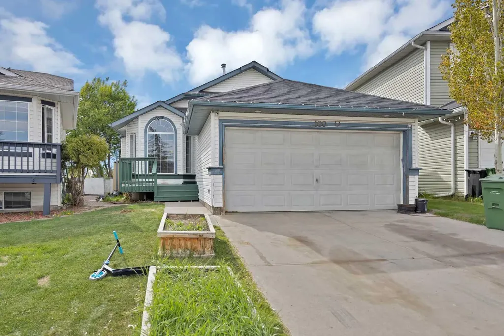 100 San Diego Green NE Calgary AB T1Y7C5