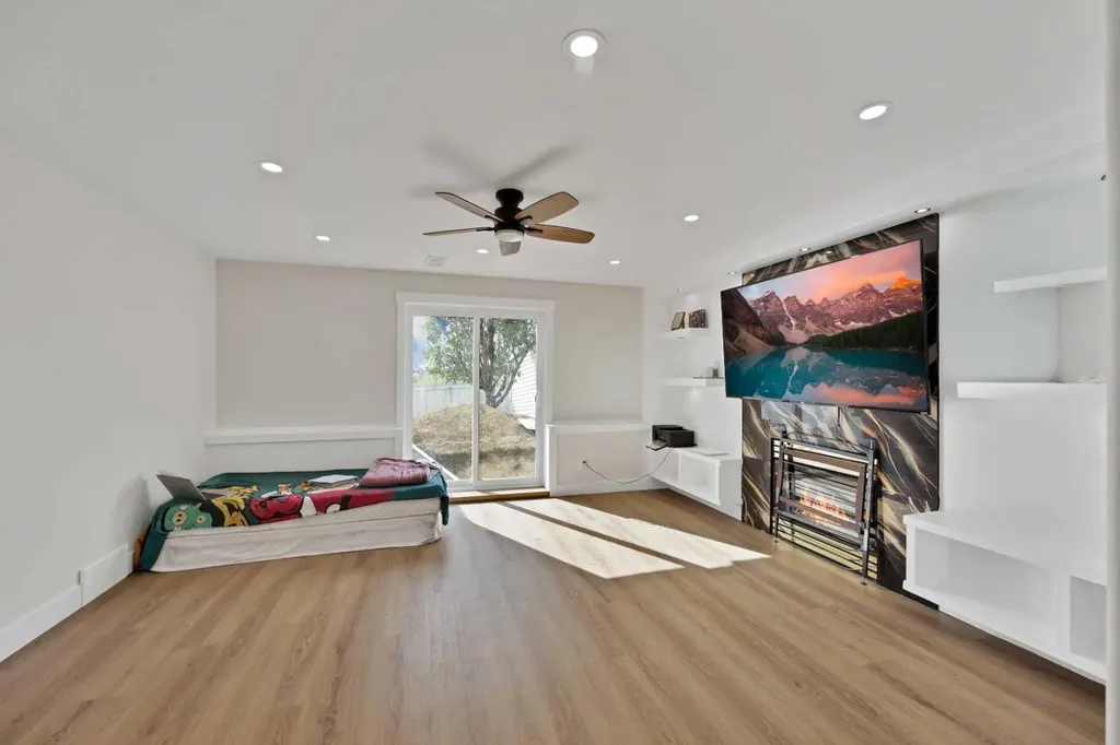 100 San Diego Green NE Calgary AB T1Y7C5
