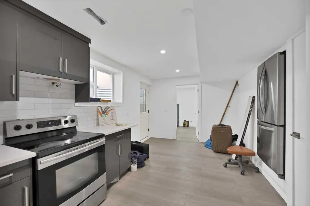 100 San Diego Green NE Calgary AB T1Y7C5