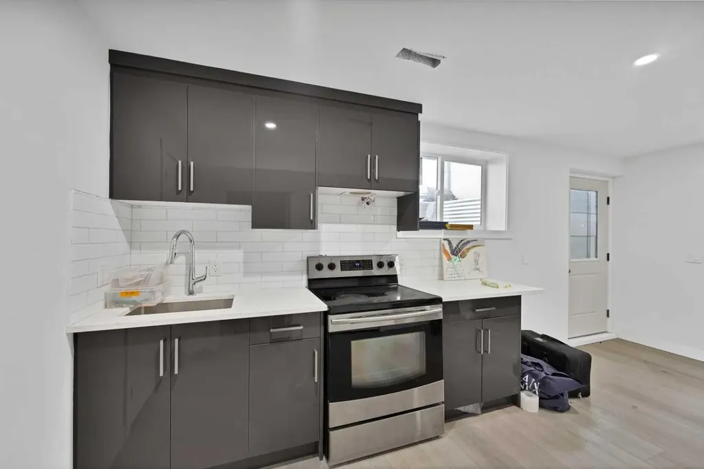 100 San Diego Green NE Calgary AB T1Y7C5