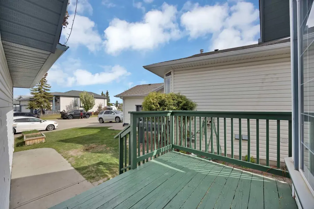 100 San Diego Green NE Calgary AB T1Y7C5