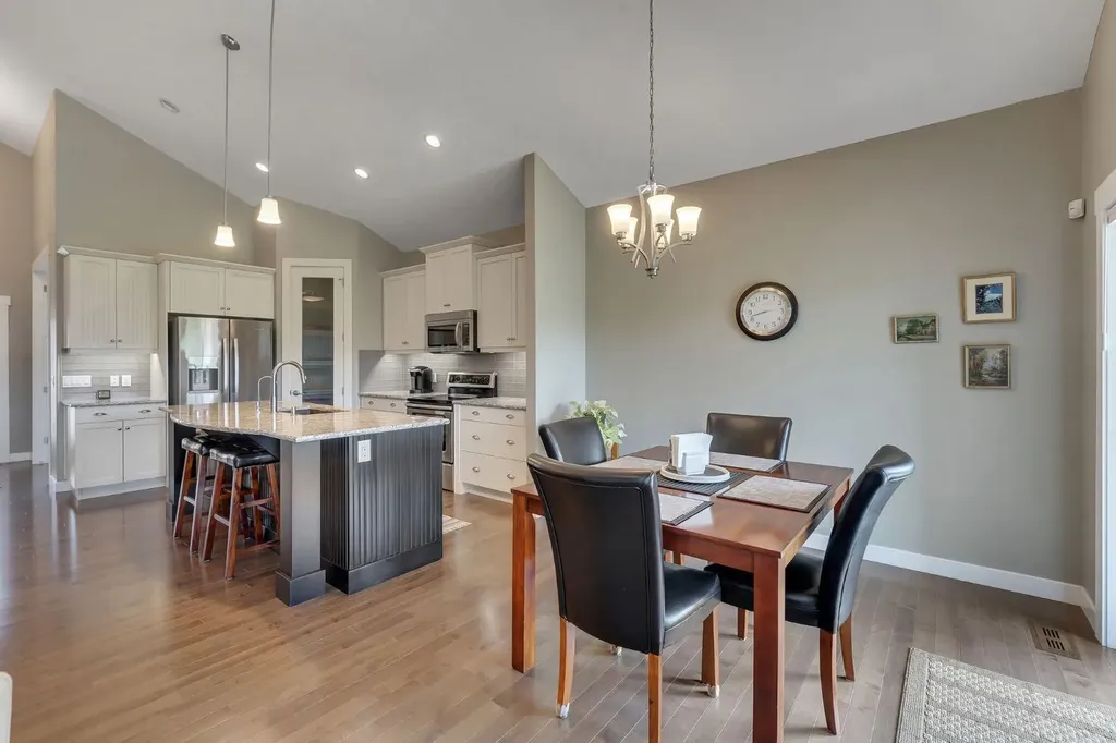 2381 Bayside Circle SW Airdrie AB T4B 0A8
