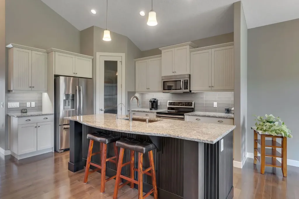 2381 Bayside Circle SW Airdrie AB T4B 0A8