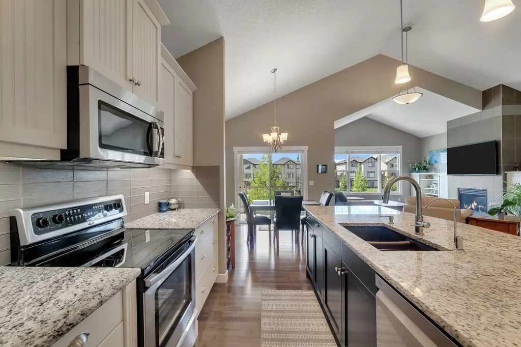 2381 Bayside Circle SW Airdrie AB T4B 0V4