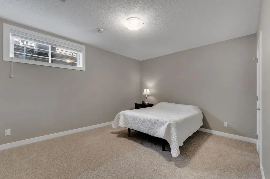 2381 Bayside Circle SW Airdrie AB T4B 0V4