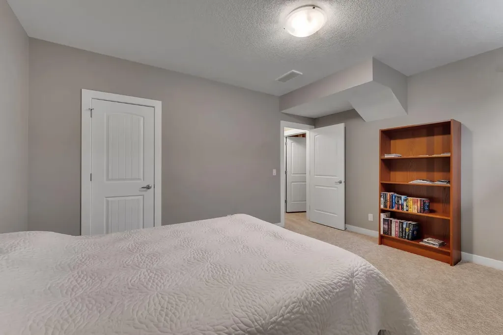2381 Bayside Circle SW Airdrie AB T4B 0A8
