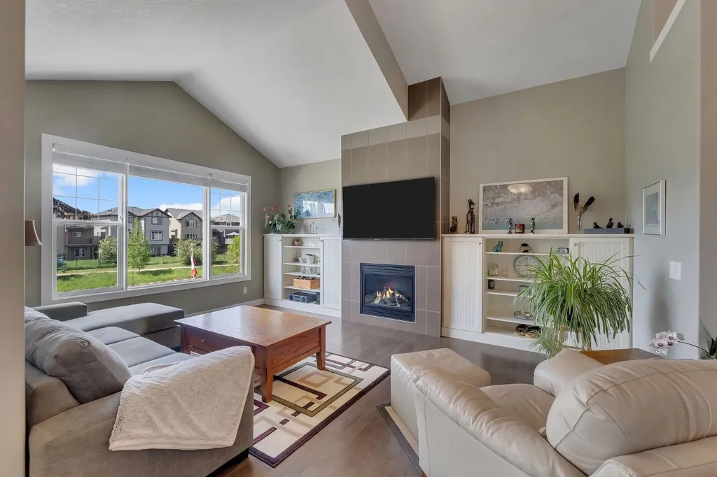 2381 Bayside Circle SW Airdrie AB T4B 0V4