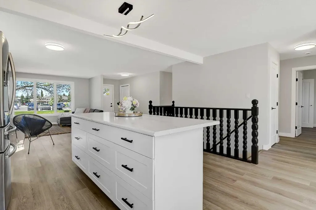 6625 Poplar Drive Grande Prairie AB T8W 1C8