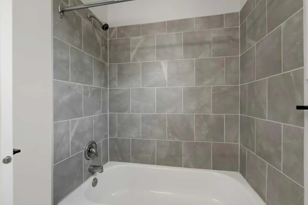 6625 Poplar Drive Grande Prairie AB T8W 1C8