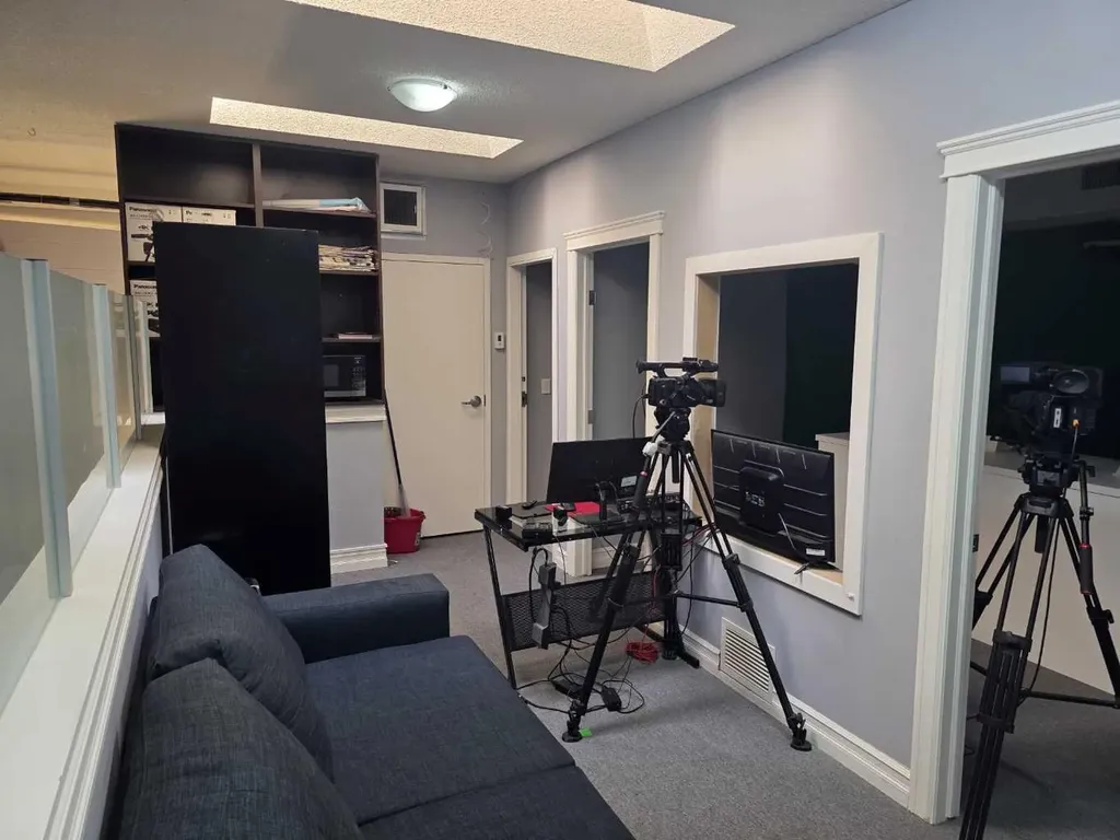 4656 Westwinds Drive NE Calgary AB T3J 3Z5