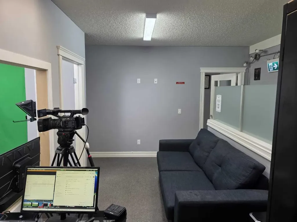 4656 Westwinds Drive NE Calgary AB T3J 3Z5