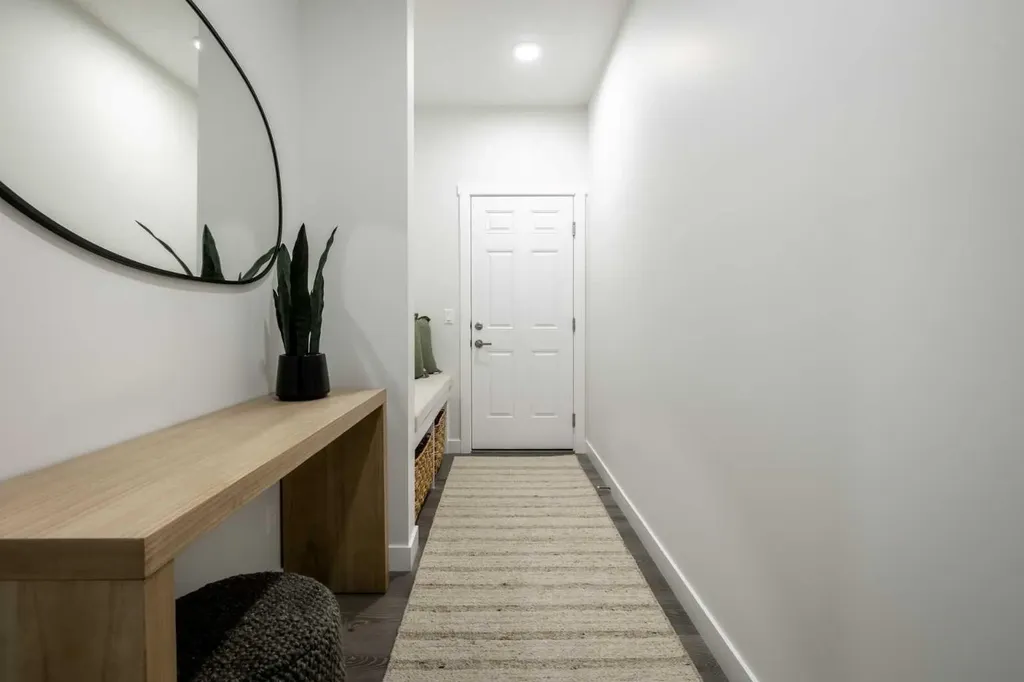 389 Sora Park SE Calgary AB T3S 0V3