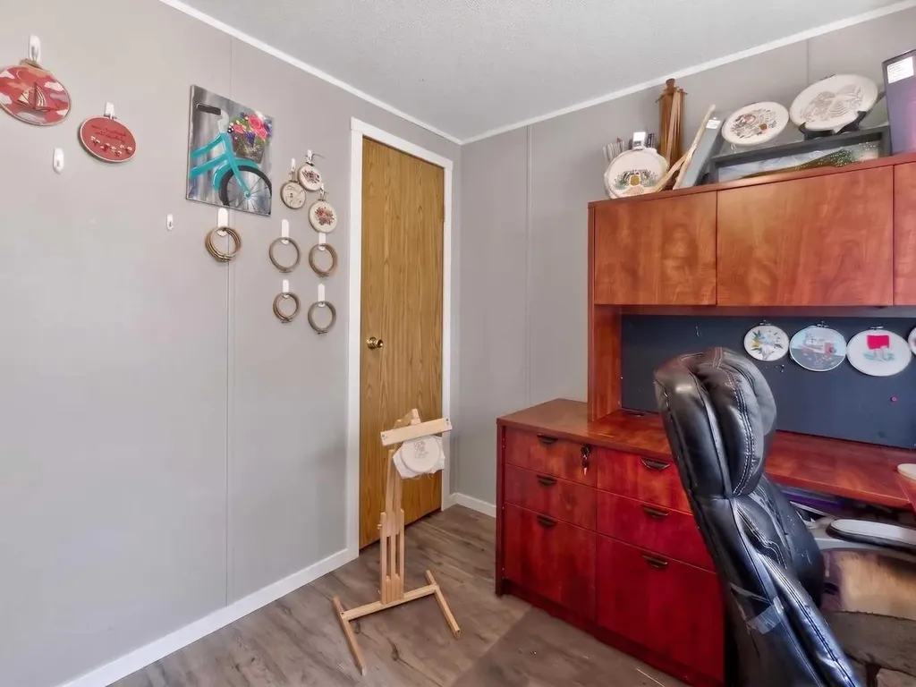 10521 102a Street La Crete AB T0H2H0