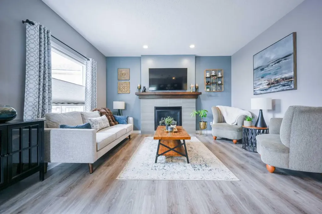 11334 62 Avenue Grande Prairie AB T8W0L3