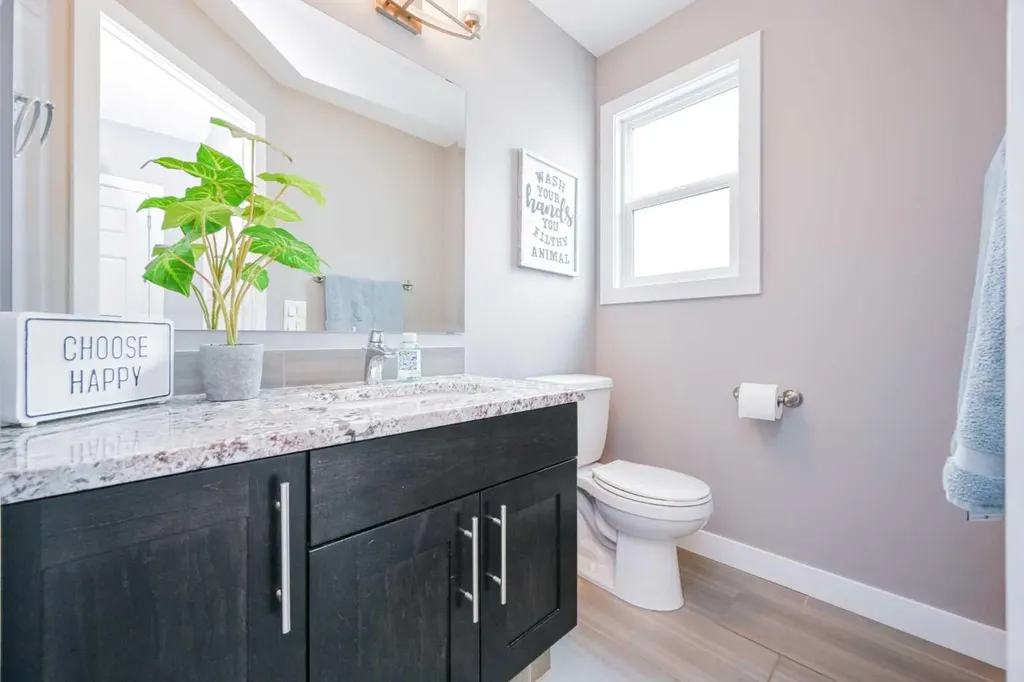 11334 62 Avenue Grande Prairie AB T8W0L3