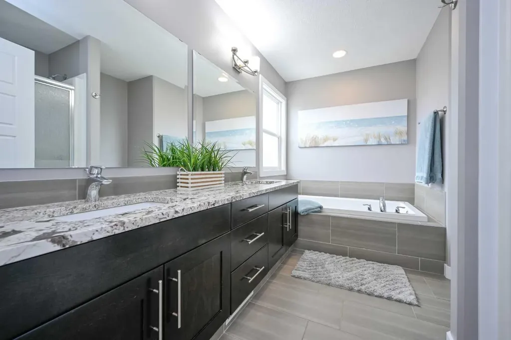 11334 62 Avenue Grande Prairie AB T8W0L3