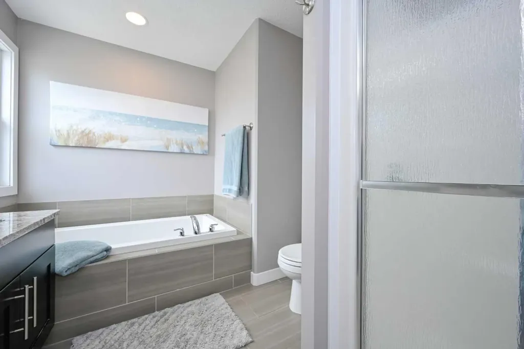 11334 62 Avenue Grande Prairie AB T8W0L3