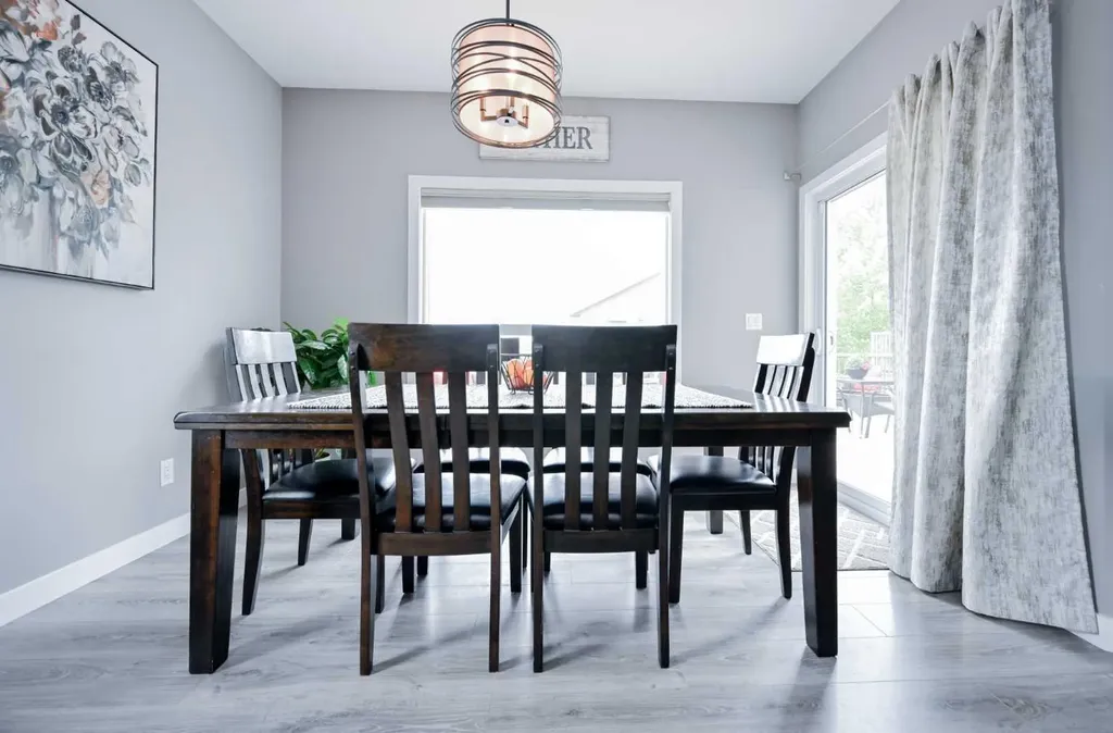11334 62 Avenue Grande Prairie AB T8W0L3
