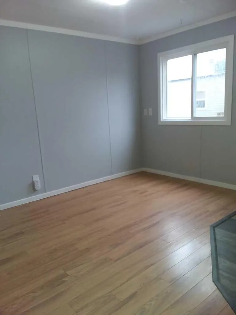 6220 17 Avenue SE Calgary AB T2A 0W6