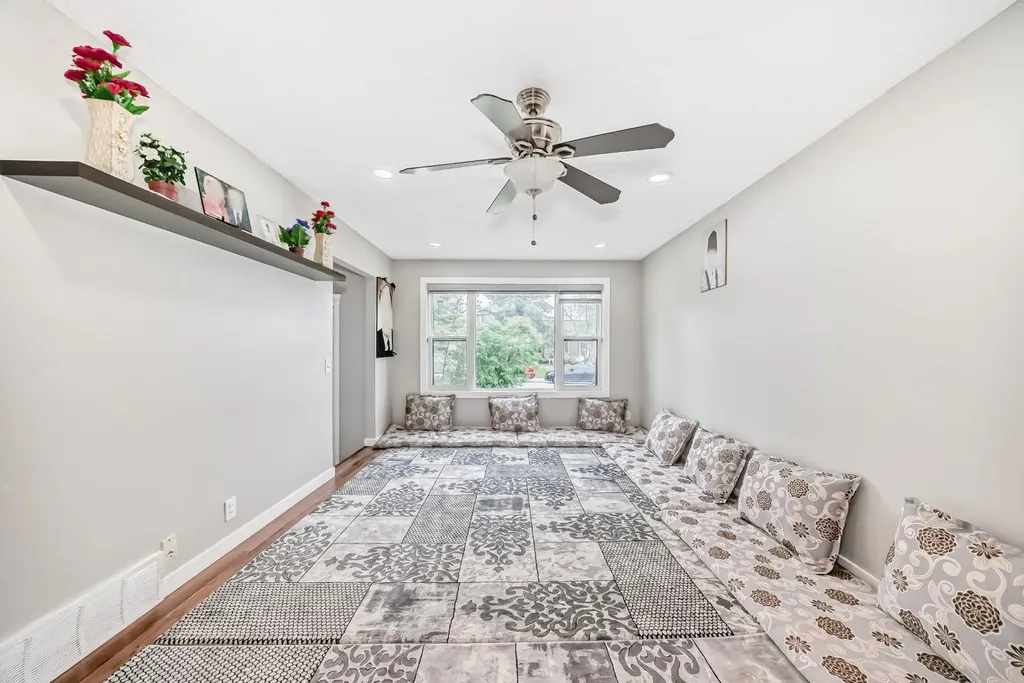116 Pineson Place NE Calgary AB T1Y2R1