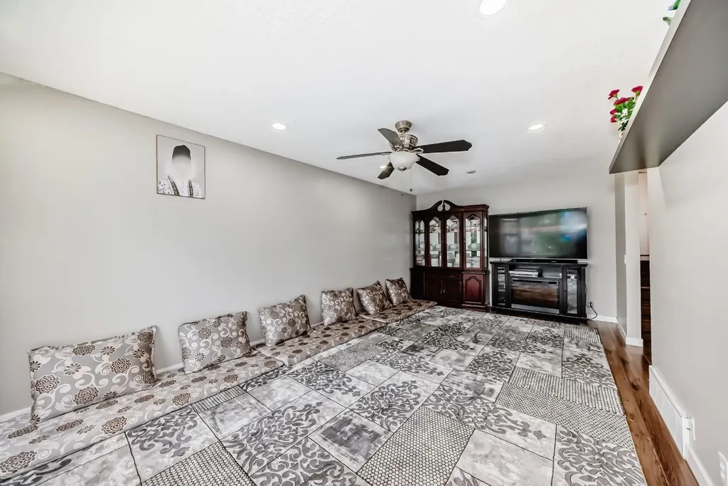 116 Pineson Place NE Calgary AB T1Y2R1