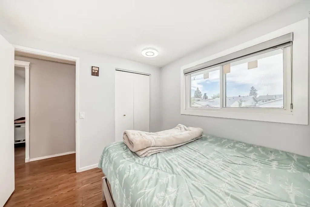 116 Pineson Place NE Calgary AB T1Y2R1