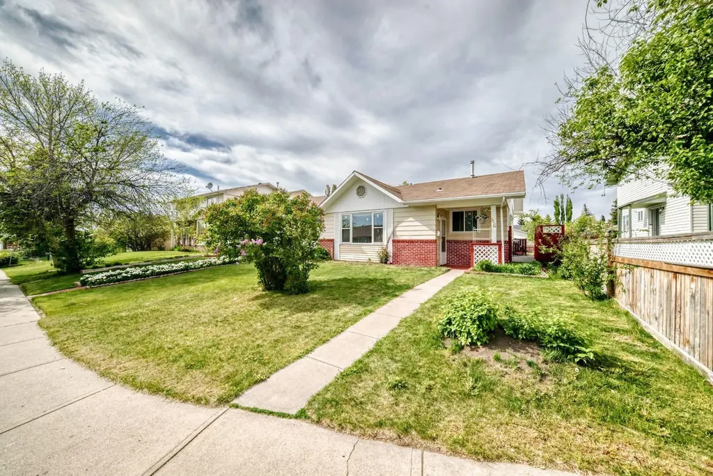 116 Pineson Place NE Calgary AB T1Y2R1