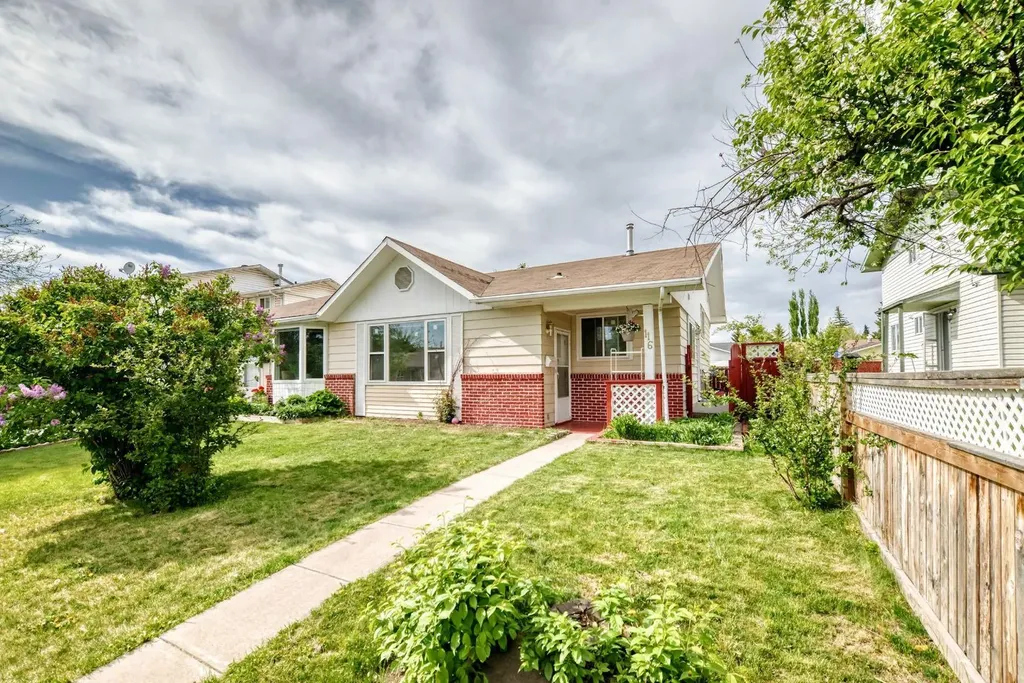 116 Pineson Place NE Calgary AB T1Y2R1