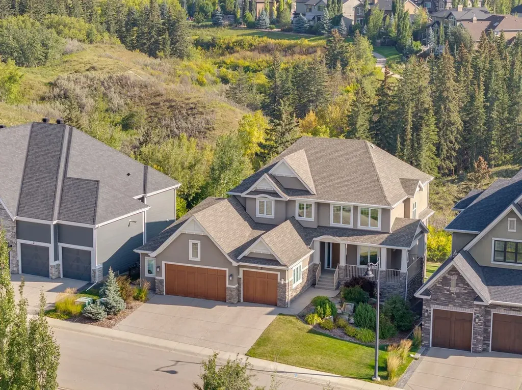 10 Timberline Place SW Calgary AB T3H 0W3