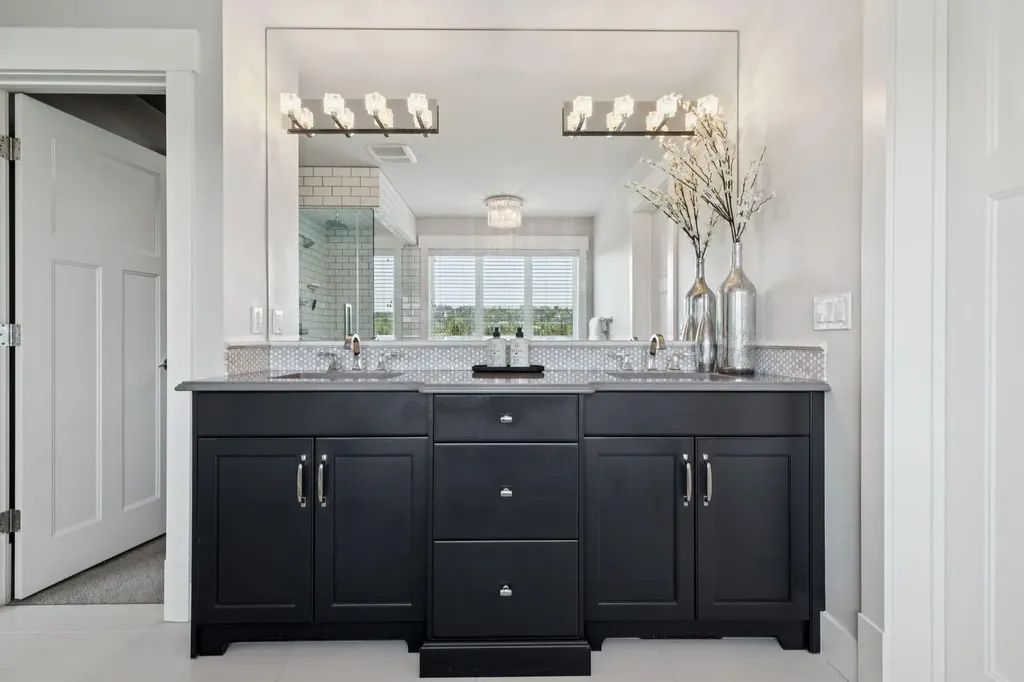 10 Timberline Place SW Calgary AB T3H 0W3