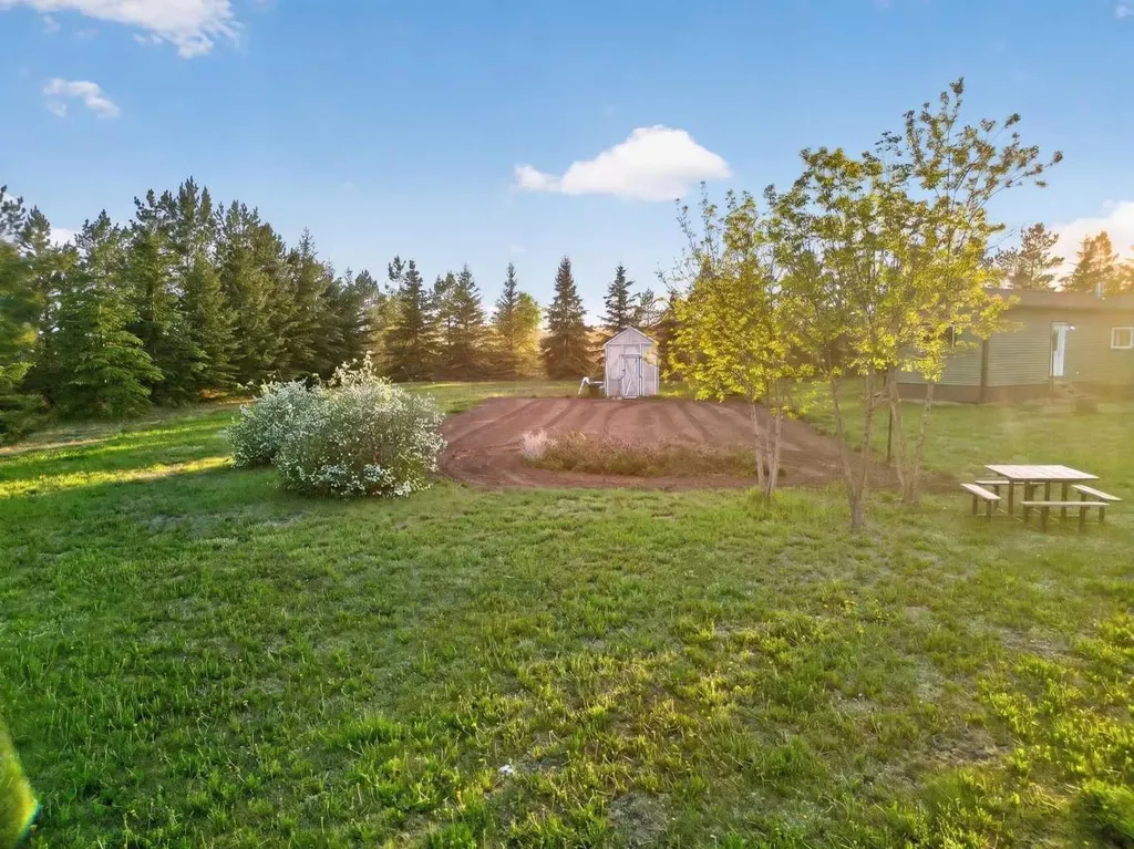 13443 Twp Road 1091 Rural Mackenzie County AB T0H 2H0