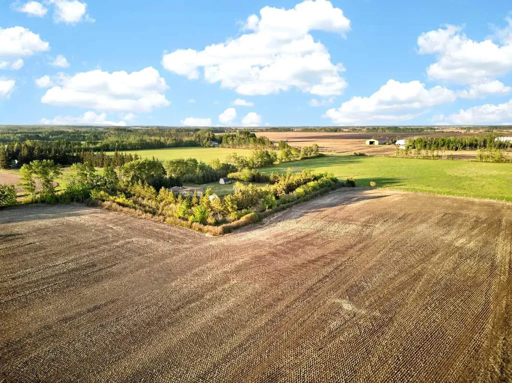 13443 Twp Road 1091 Rural Mackenzie County AB T0H 2H0