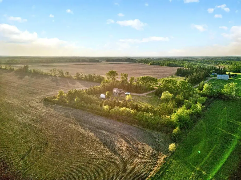 13443 Twp Road 1091 Rural Mackenzie County AB T0H 2H0