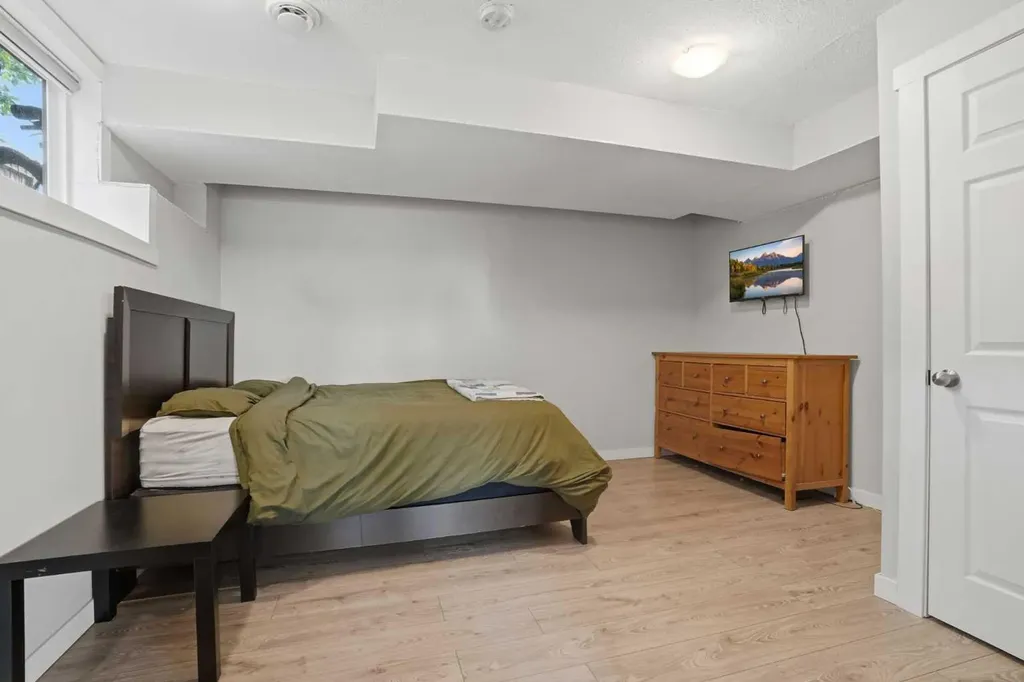 413 Sunrise Hill Diamond Valley AB T0L 2A0