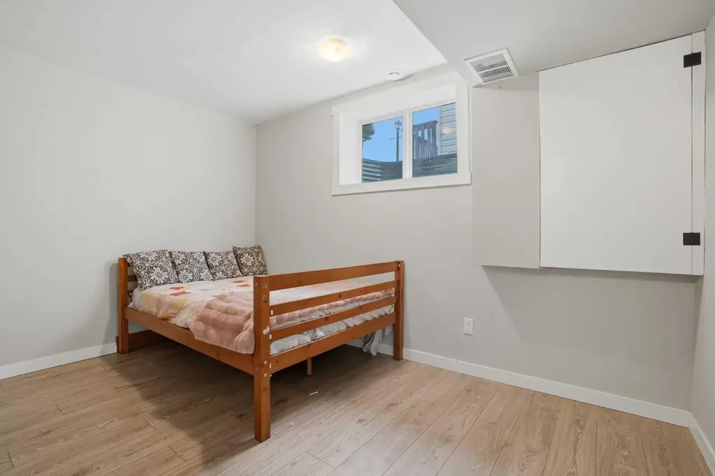 413 Sunrise Hill Diamond Valley AB T0L 2A0