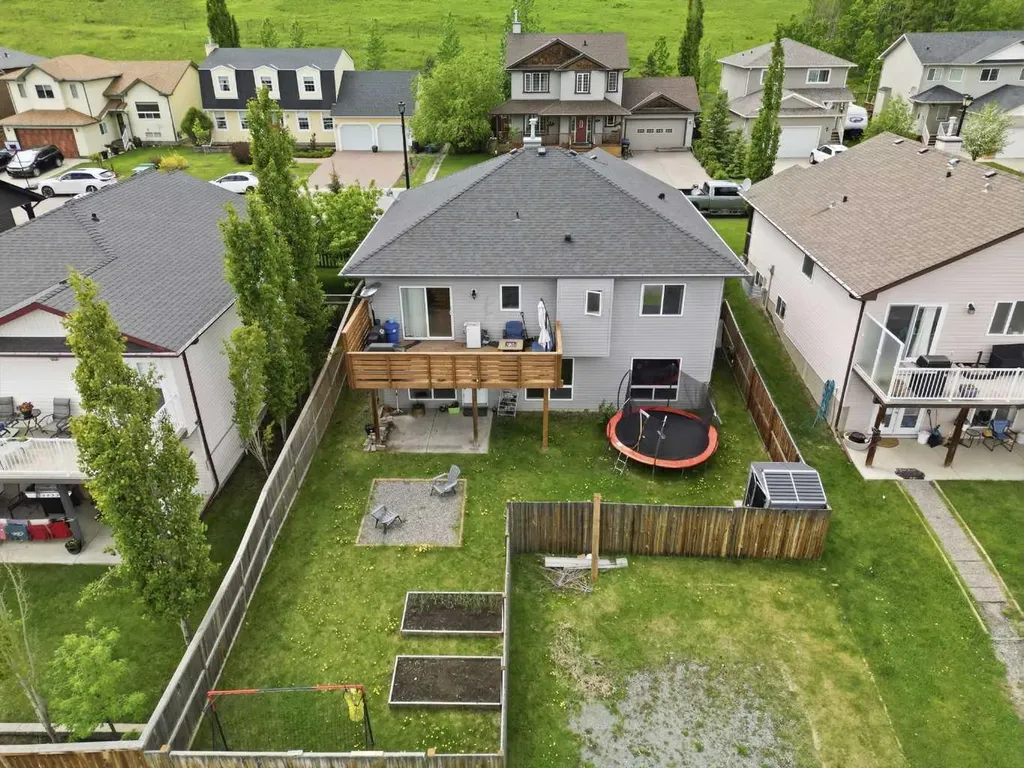 413 Sunrise Hill Diamond Valley AB T0L 2A0
