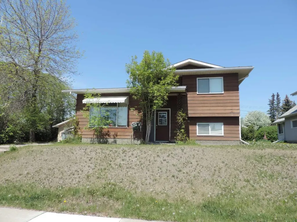 5042 51 Rimbey AB T0C 2J0