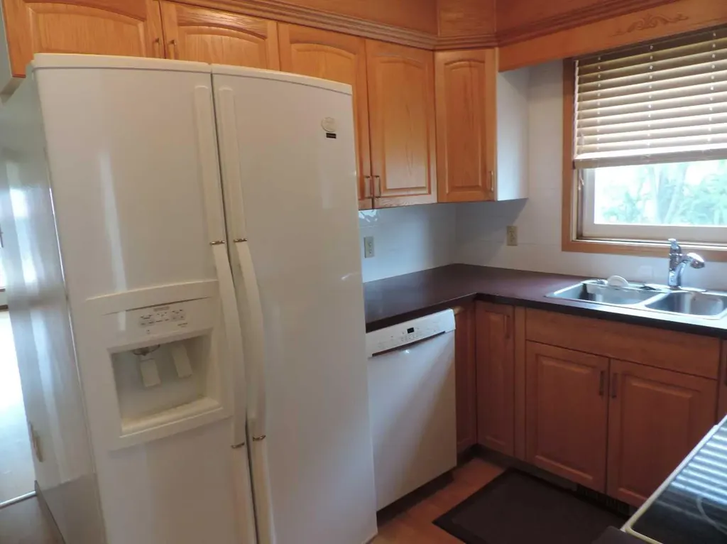 5042 51 Avenue Rimbey AB T0C 2J0