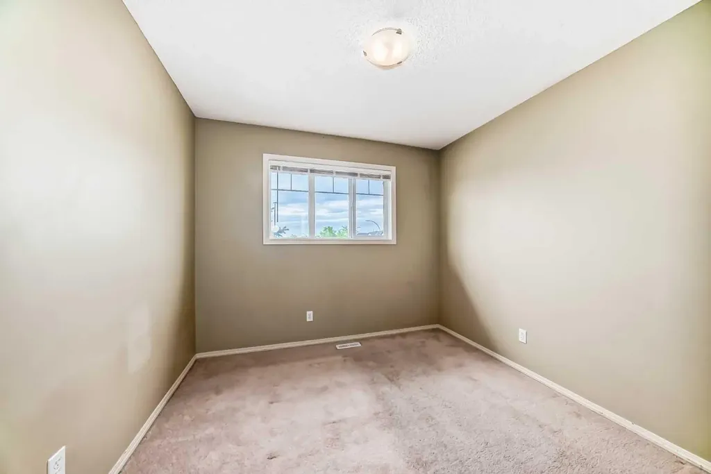 501 Saddlecrest Boulevard NE Calgary AB T3J0G2