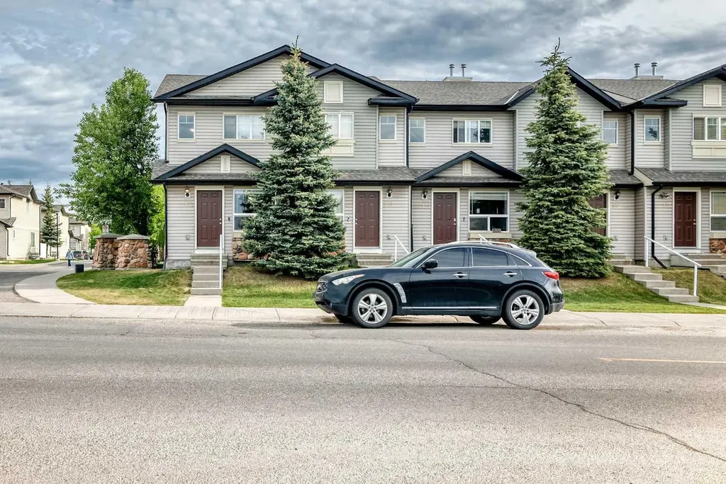 501 Saddlecrest Boulevard NE Calgary AB T3J0G2