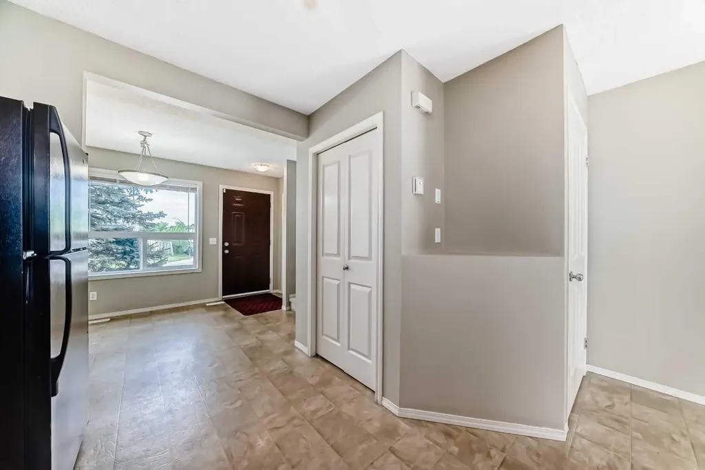 501 Saddlecrest Boulevard NE Calgary AB T3J0G2