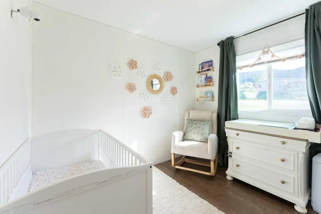 22408 27 Avenue Bellevue AB T0K 0C0