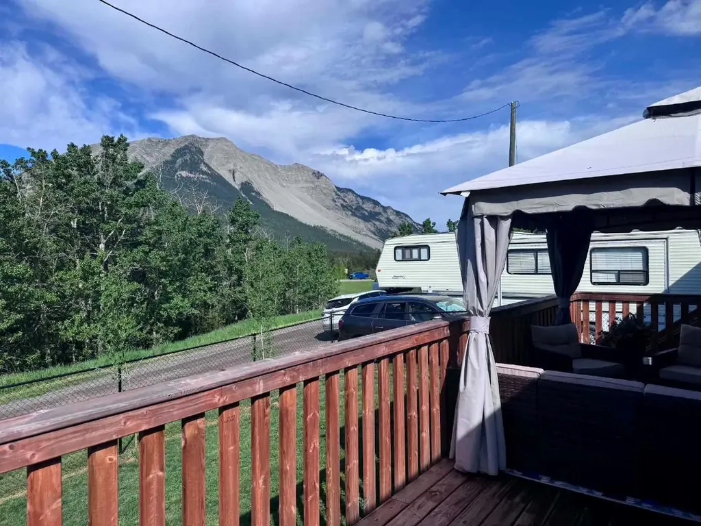 22408 27 Avenue Bellevue AB T0K 0C0